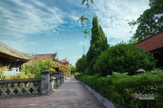 Visit the 400-year-old ironwood pagoda in Thai Binh - ảnh 10